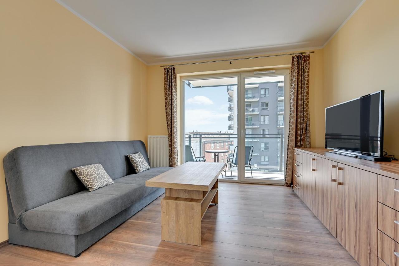 Golden Apartment