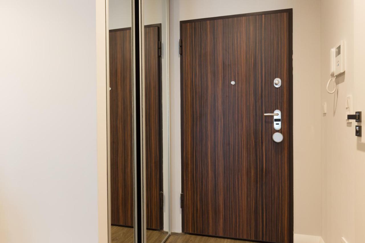 Apartment Apartlogy Aura2 78 - Experience Intelligent Living While Travelling