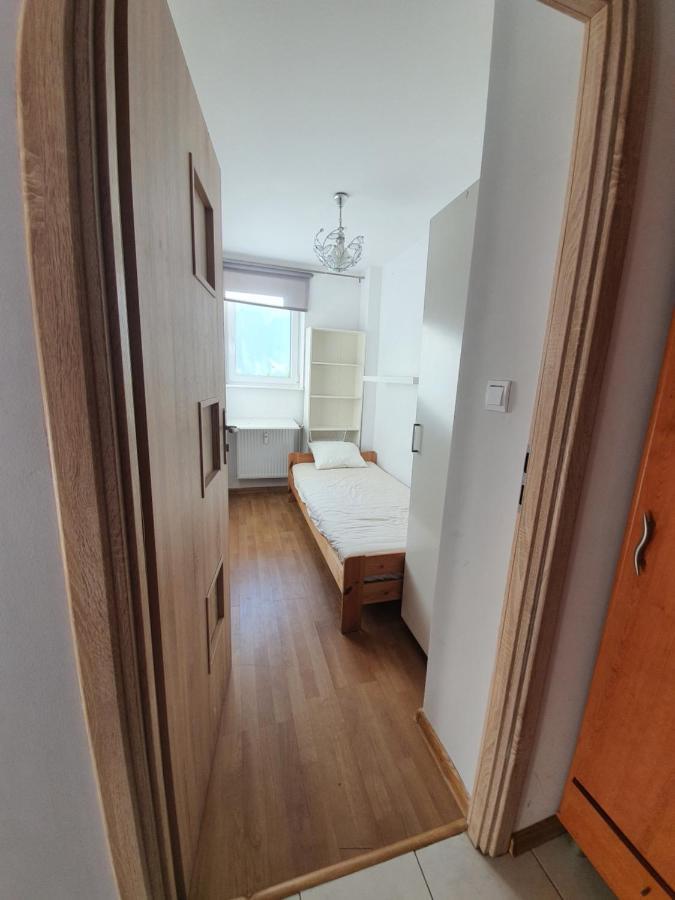 Apartment Wszedzie Blisko , Wysoki Parter *