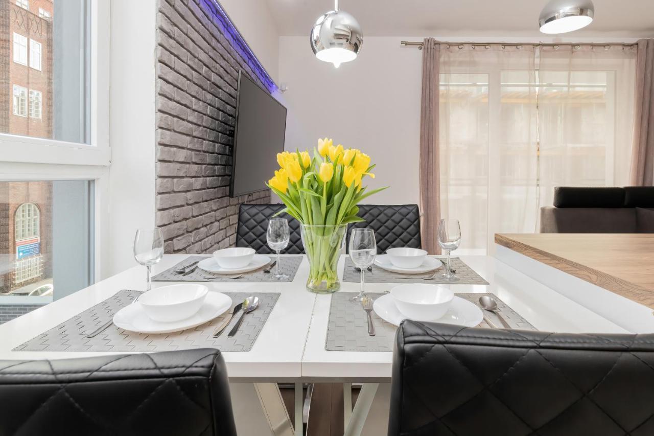 Two-bedroom Old Town Walowa By Renters * Gdansk