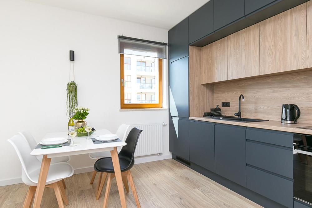 Apartament Black Zajezdnia Wrzeszcz Apartment Gdansk