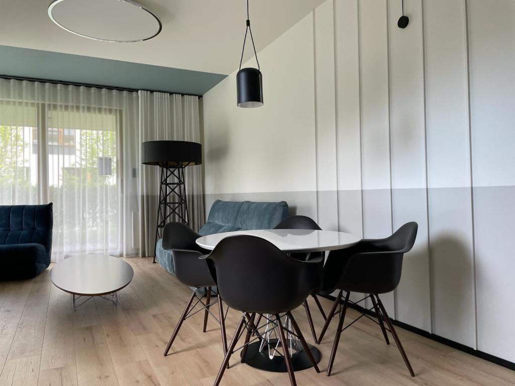 Apartinfo Nadmorski Dwor Apartment *