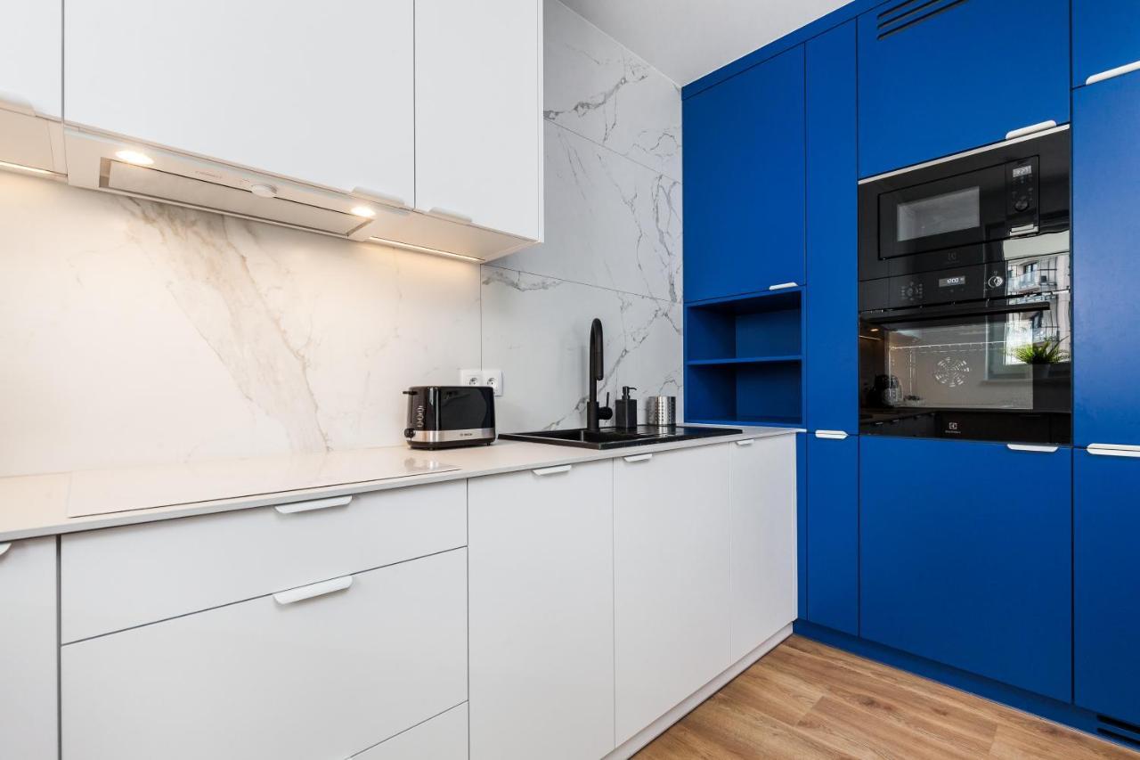 Spektrum Tower By Happy Apartment