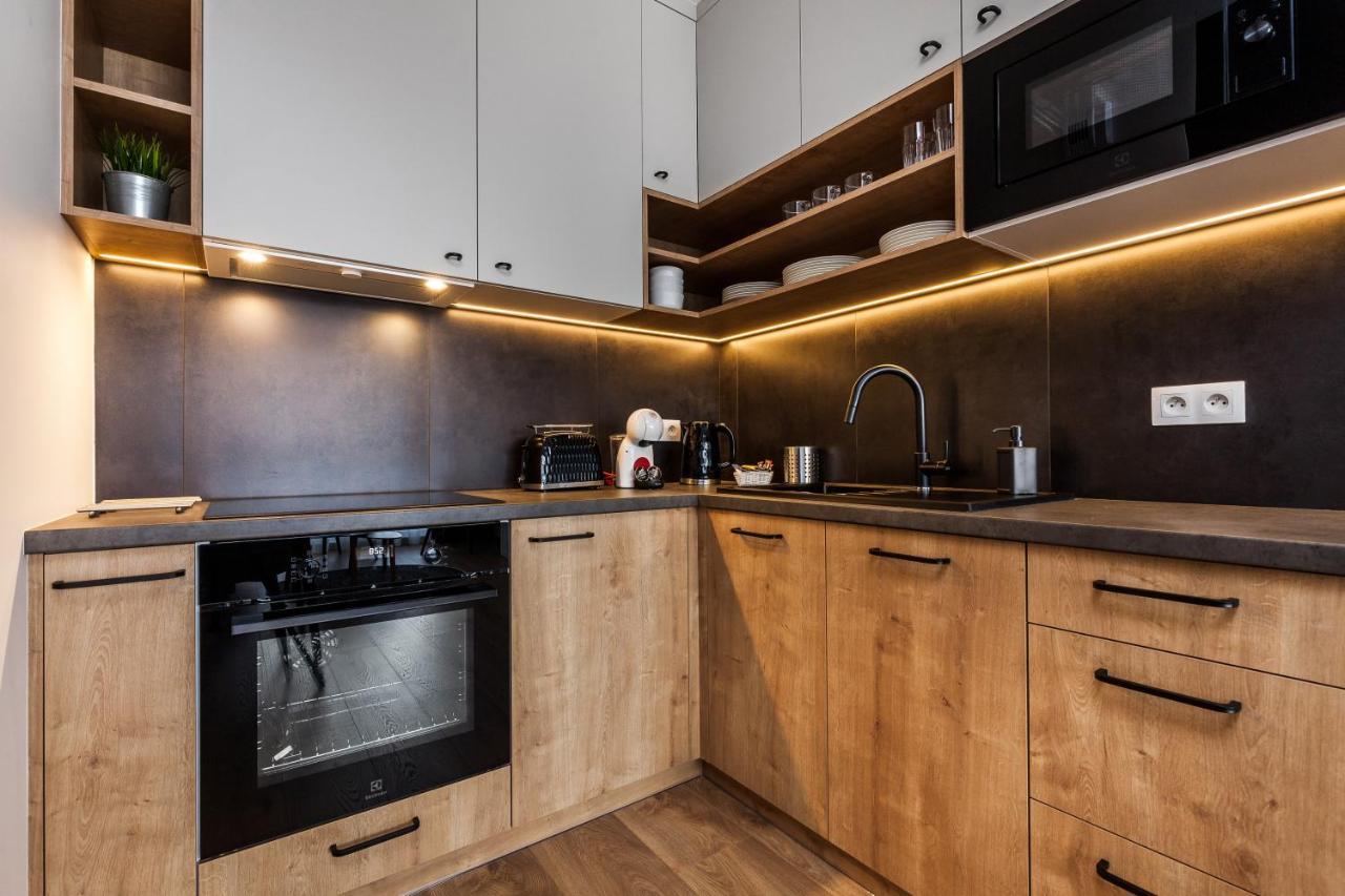 Apartment Spektrum Tower By Happy