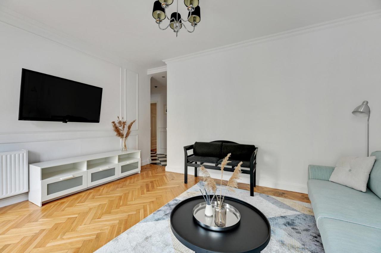 Dlugi Targ Street, Main Old Town & Riverside By Downtown Apartment *