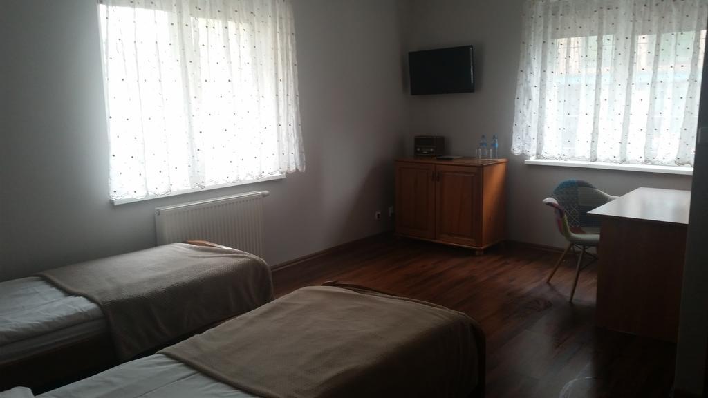 Homestay Lena *