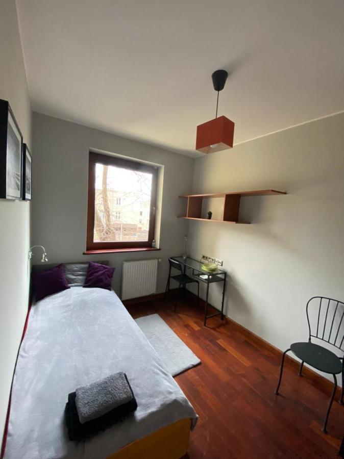 Homestay Cooliving: Cozy Near Medical Academy *