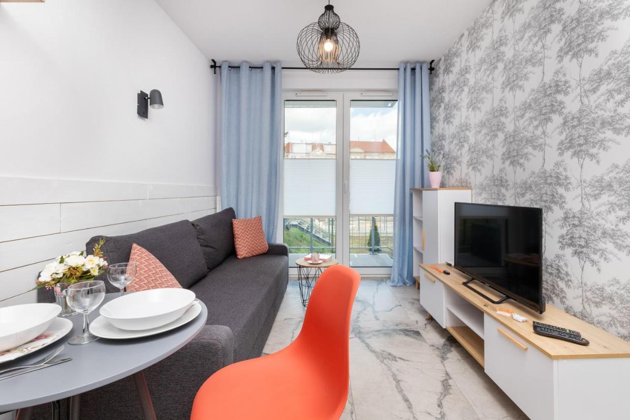 Stylish Rajska With Free Parking In Downtown By Renters Căn hộ *