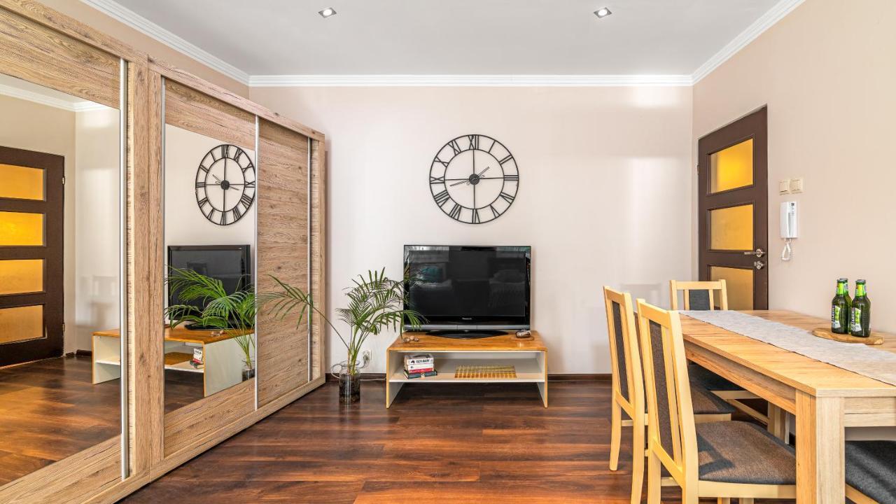 Almanak Matejki Apartment *