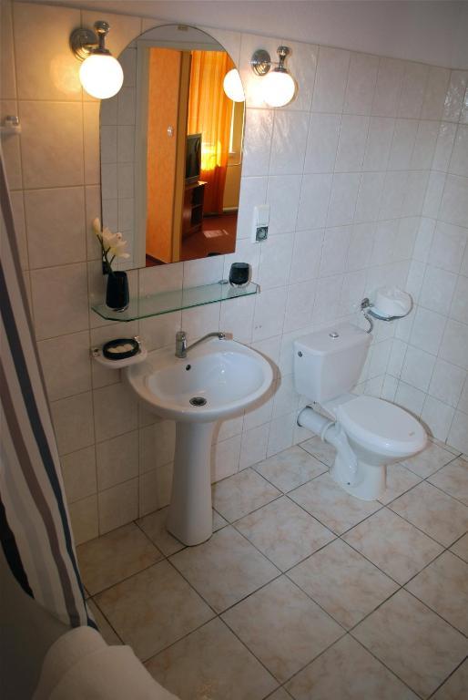 Osrodek Sportowo-wypoczynkowy Opo Holiday park *