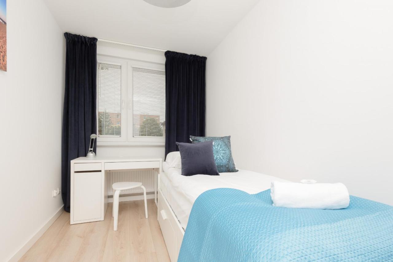 Lägenhet Two-bedroom 650 M Brzezno By Renters *