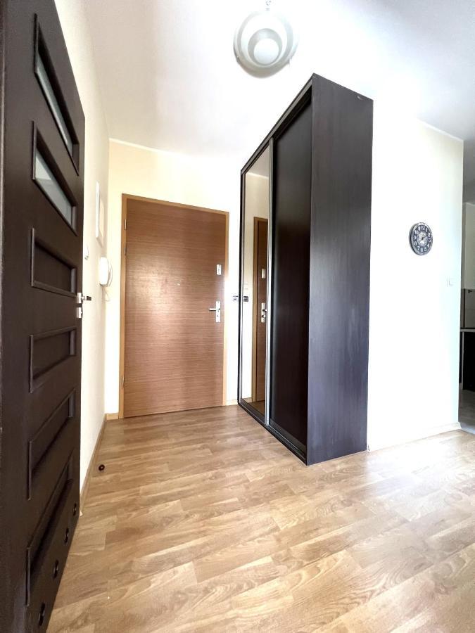777 Apartments & Cars _ Marshal Foch Apartment *