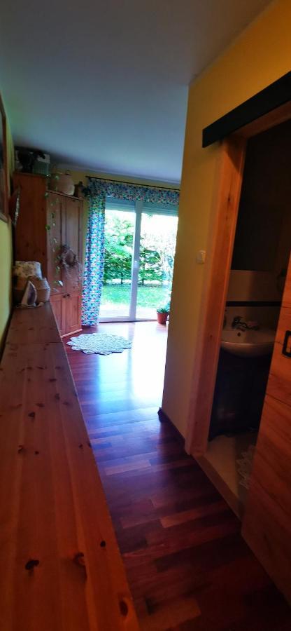 Przytulna Kawalerka Z Ogrodem Apartamento *