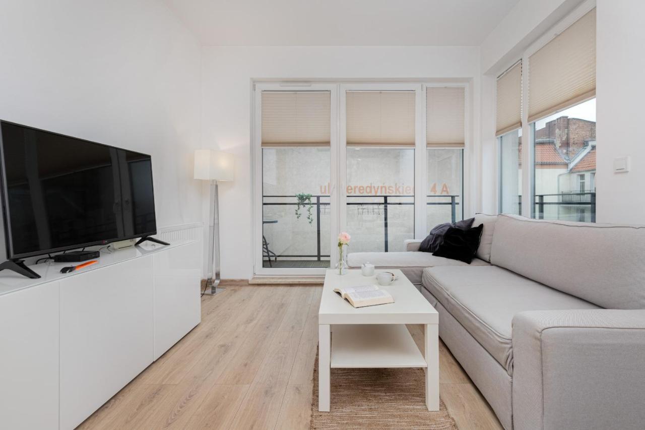 Nowa Grobla Estate Near Starowka By Renters Apartamento *