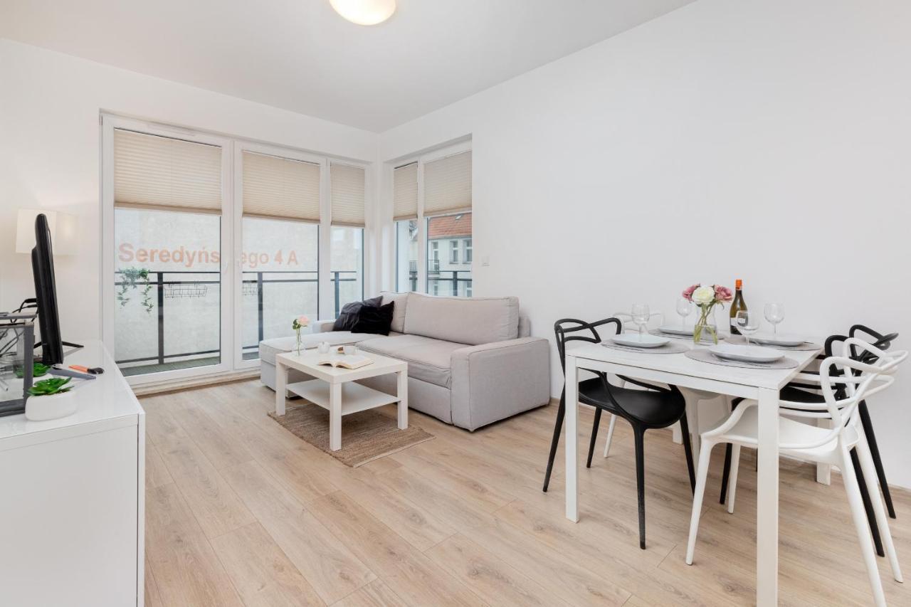 Apartamento Nowa Grobla Estate Near Starowka By Renters *