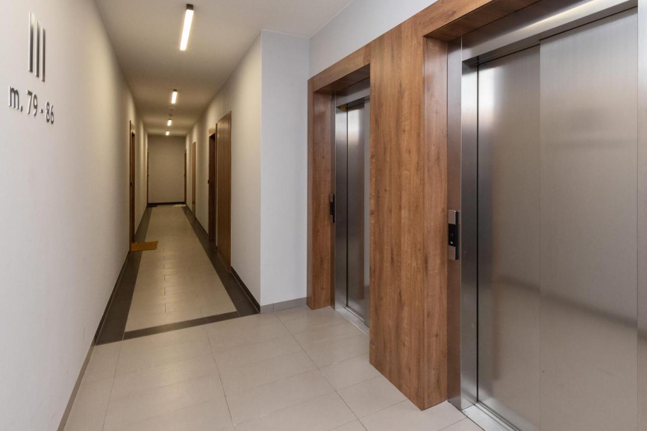 Nowa Grobla Estate Near Starowka By Renters Apartamento *