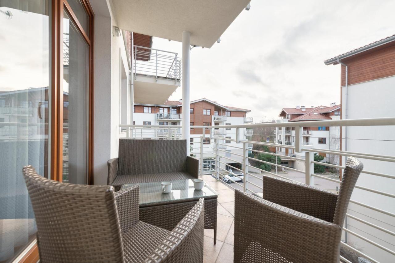Dom & House - Neptun Park Premium Căn hộ *