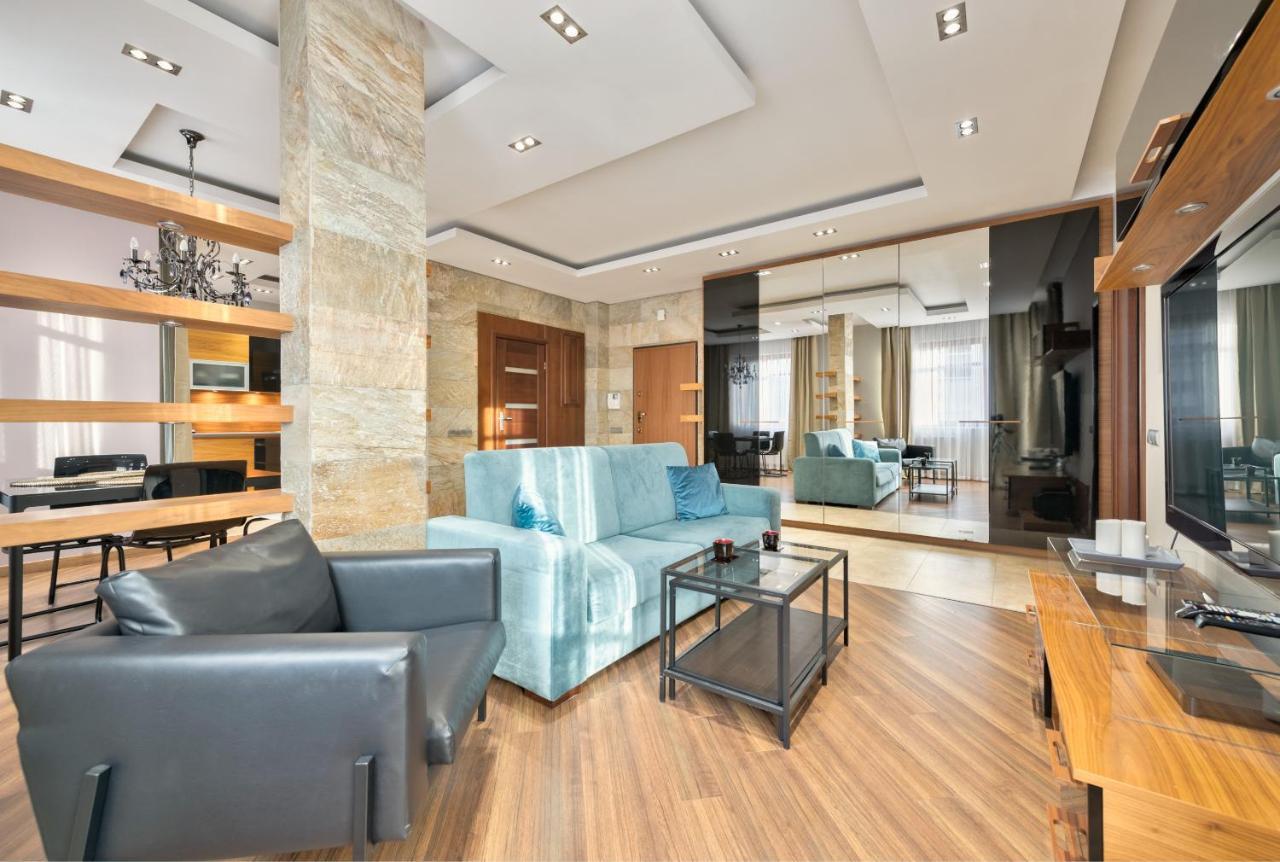 Dom & House - Neptun Park Premium Căn hộ