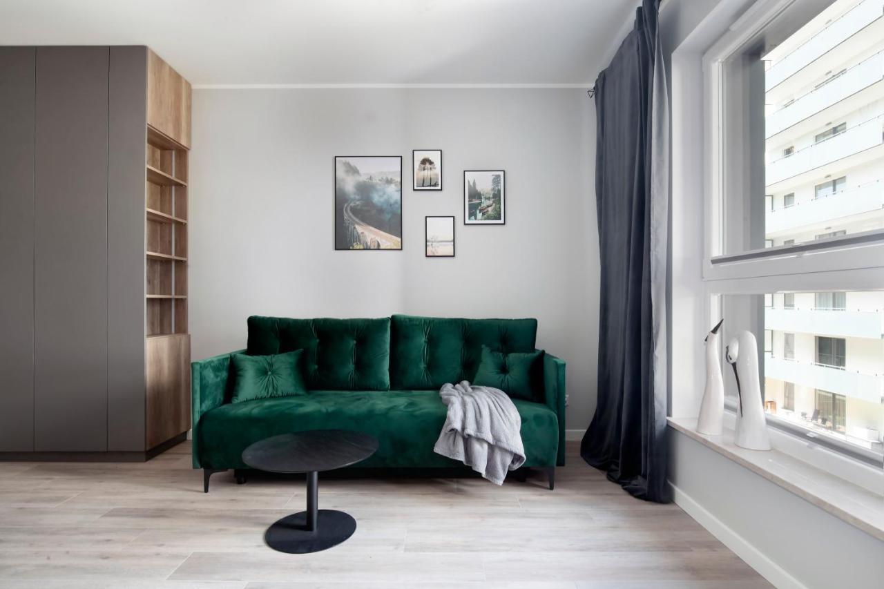 Golden Apartment