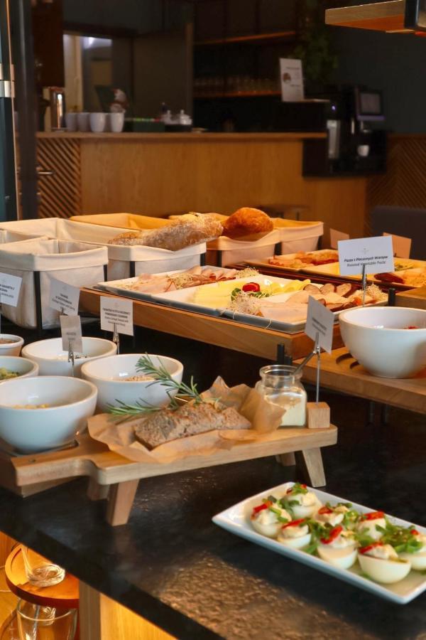 Hotell Faros Airport Gdańsk