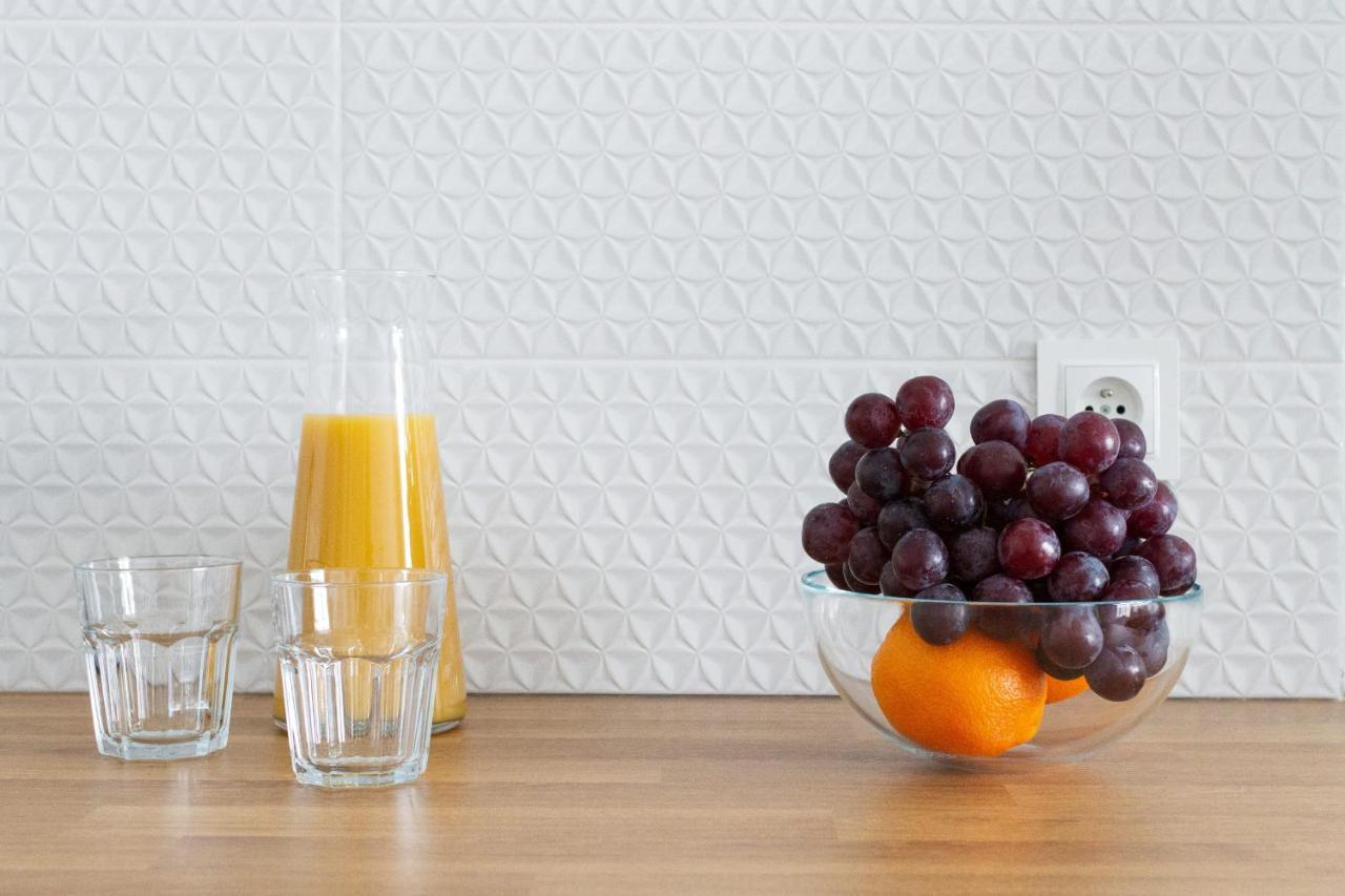 Osiedle Latarnikow By Renters Apartment *