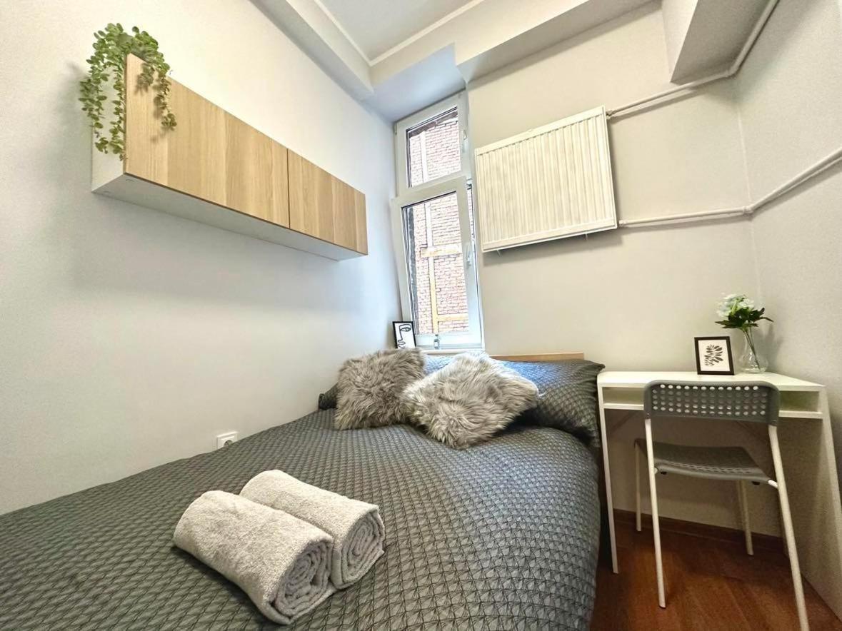 Mmrent Oak Homestay