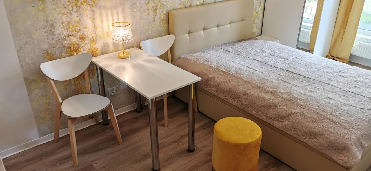 Wow Flou Przystan Letnica 700m Plaza Gdańsk