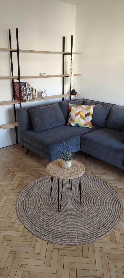 Signe Apartment *
