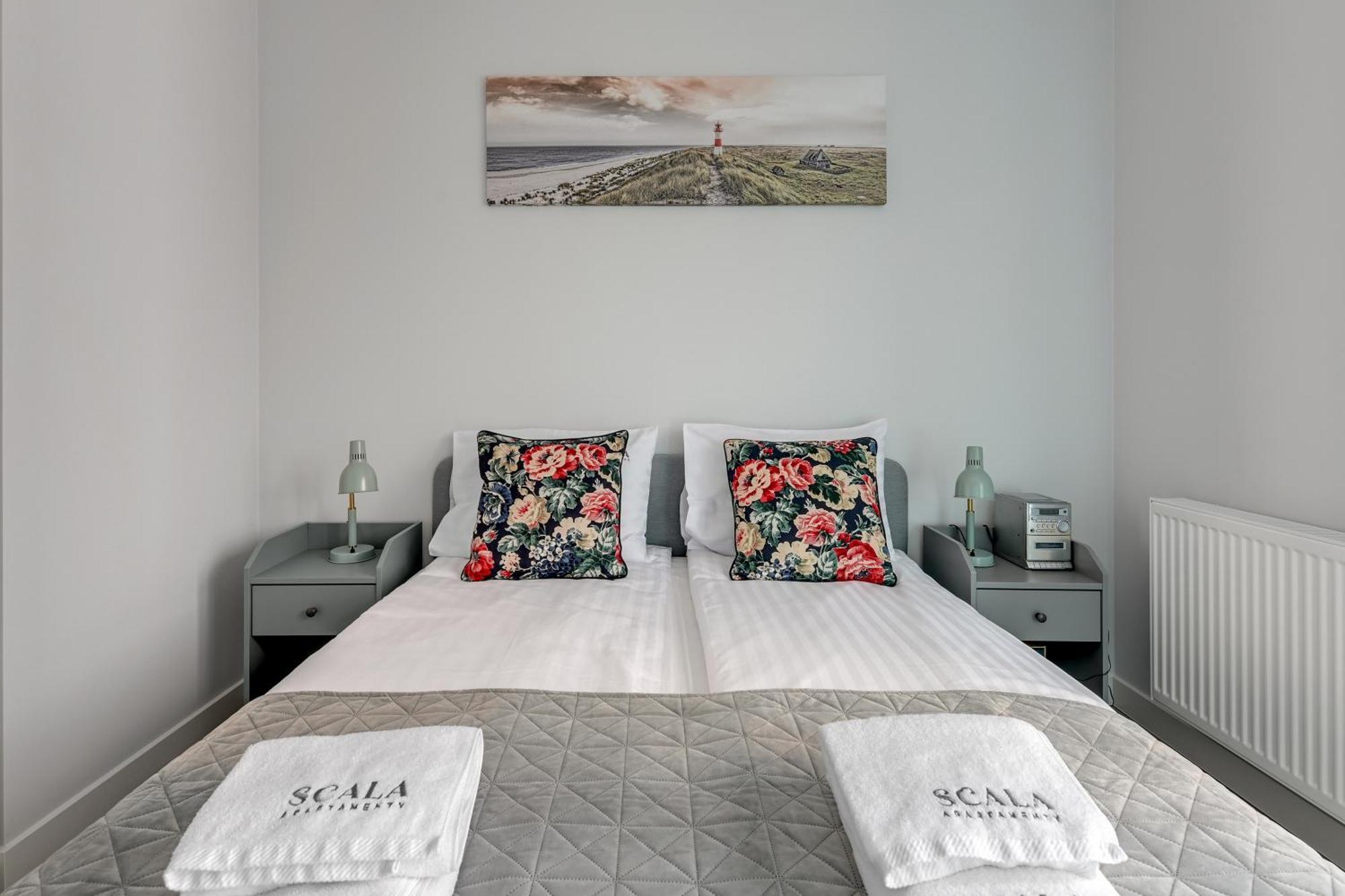 Scala By Moderna Profit- Lakowa 60c Apartment *