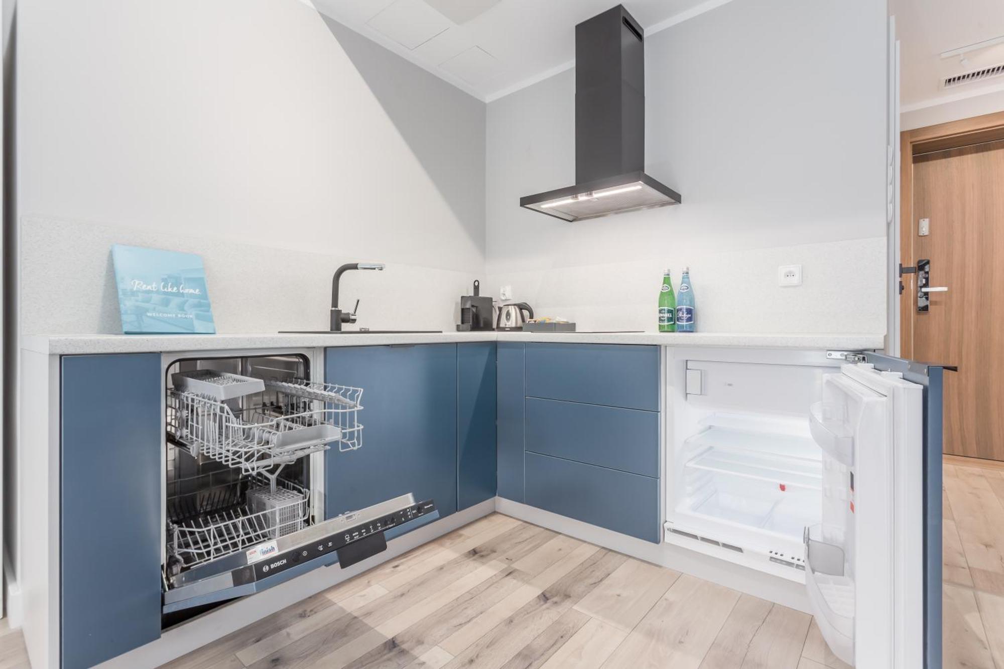Deo Plaza - By Rent Like Huoneistohotelli