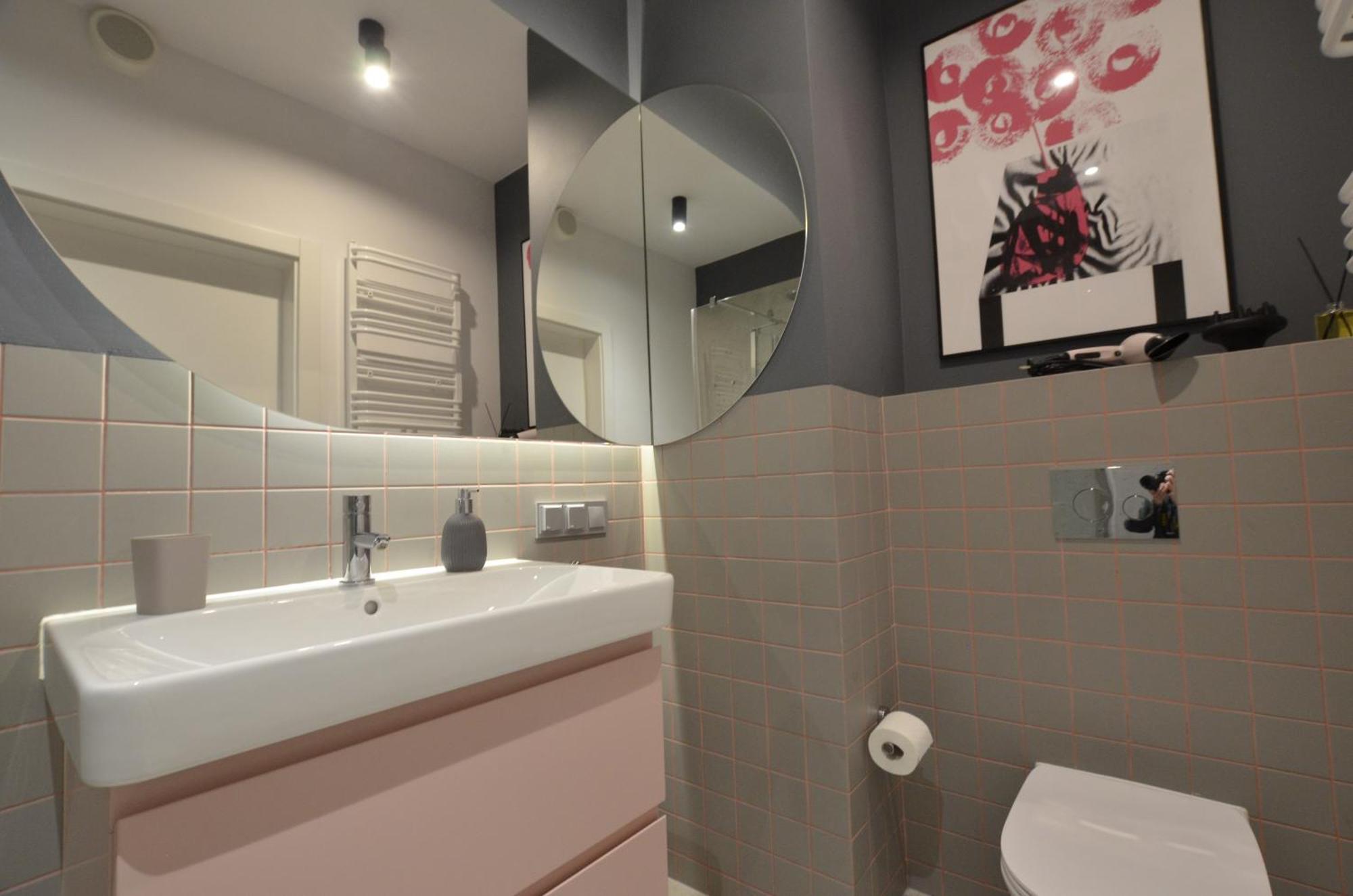 Apartment Private Parking, Secure Building - Old Town & Main Station Gdansk