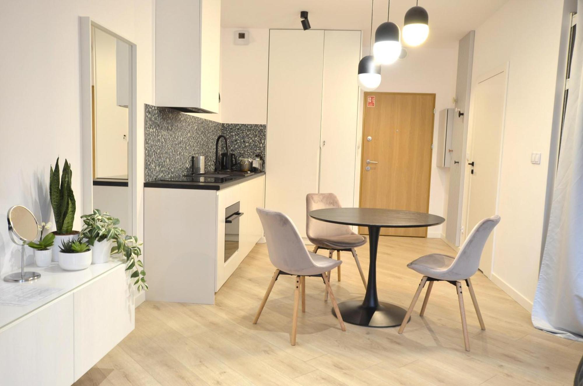 Private Parking, Secure Building - Old Town & Main Station Apartment Gdansk