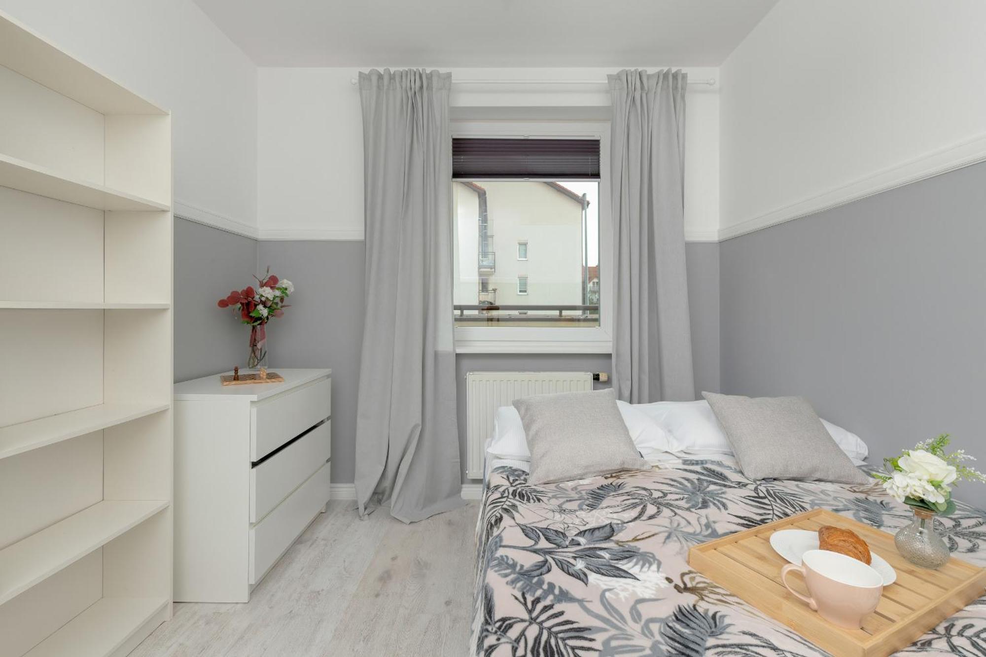 Spacious Family With 3 Bedrooms In By Renters Apartament Gdańsk