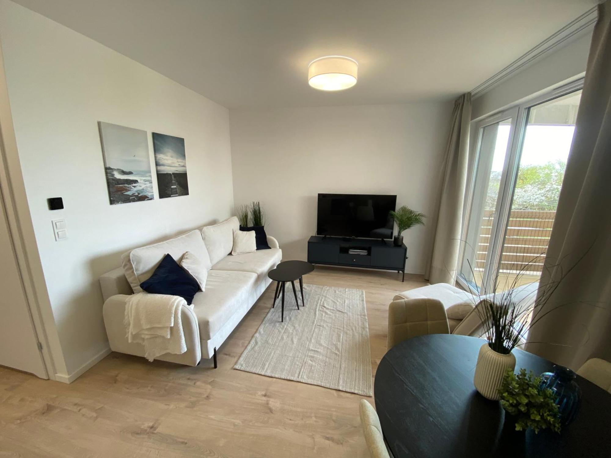 Lazur Seven Apartment