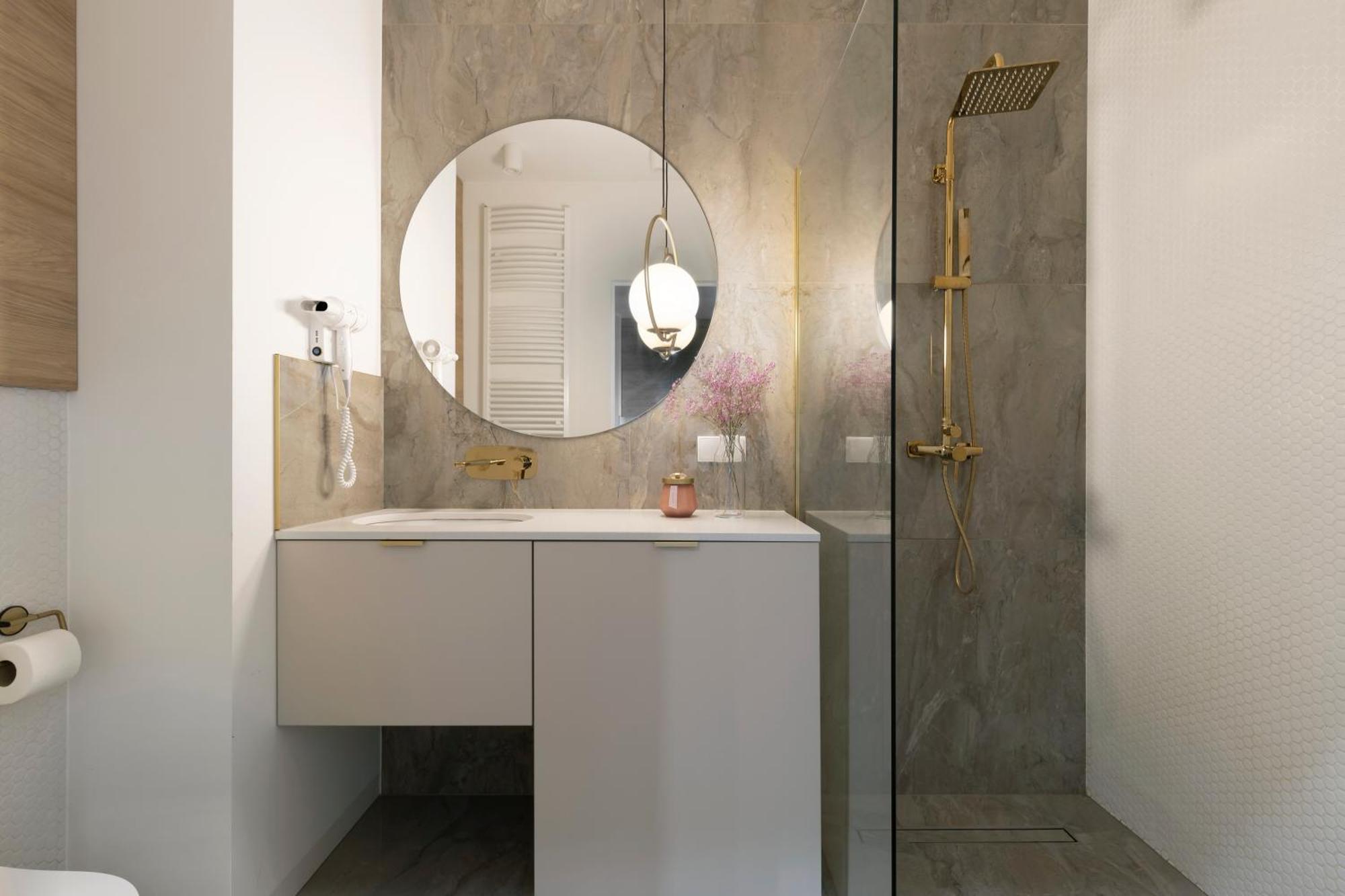 Căn hộ Chlebova Prestige By Elite *