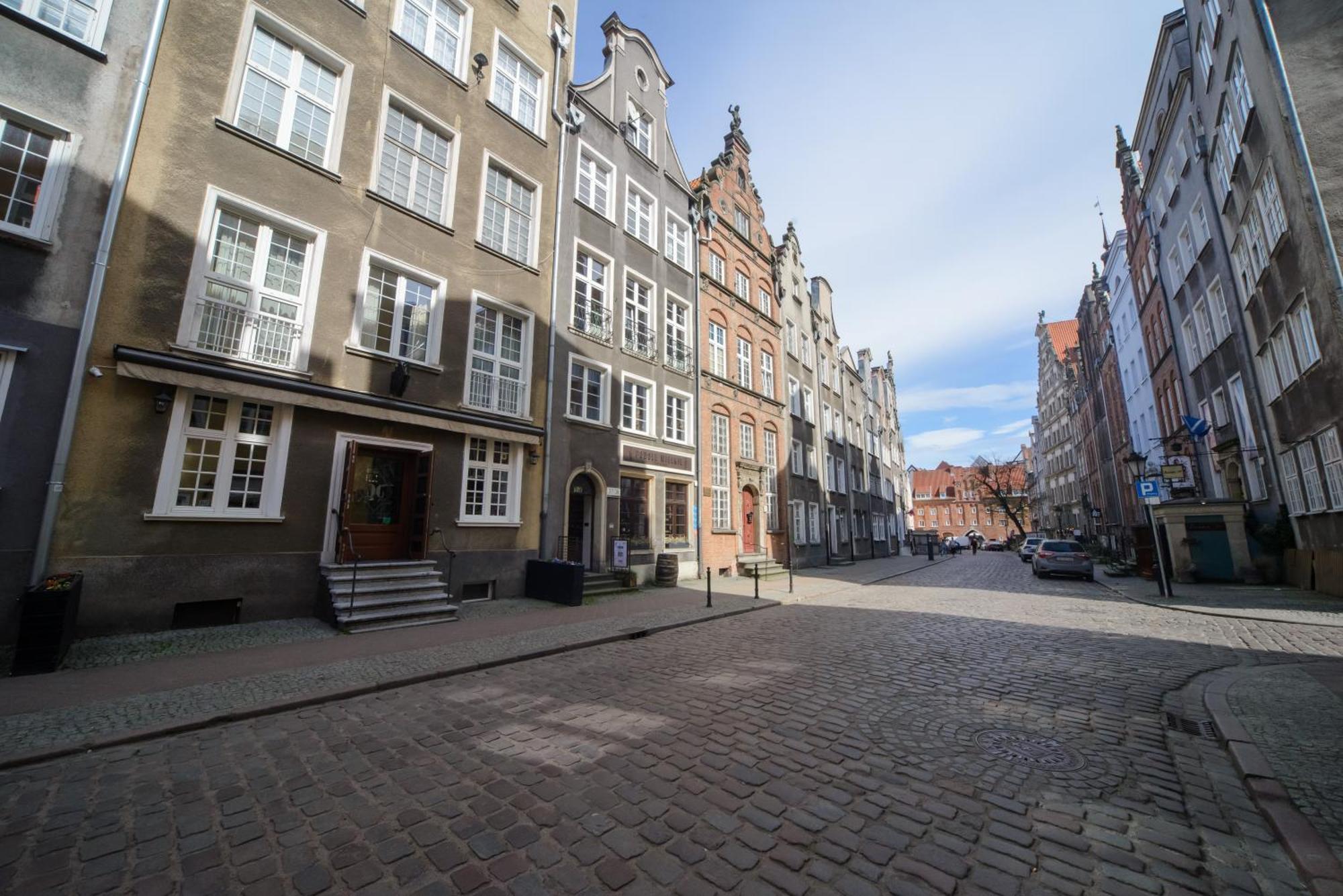 Maya's Flats & 64 - 3 On Chlebnicka Street Old Town