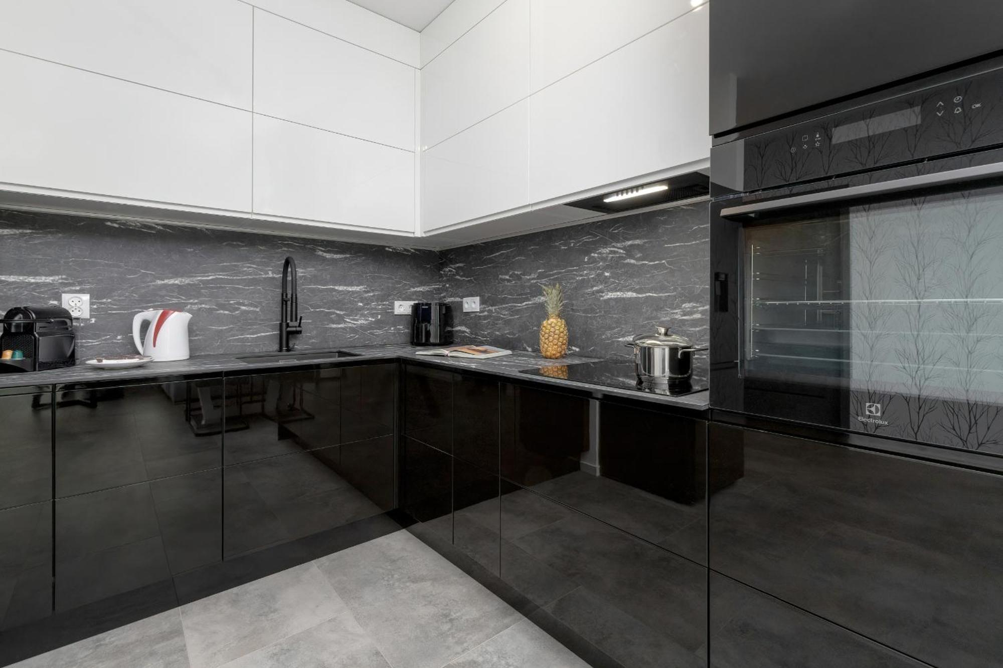 Apartment Modern Close To The In By Renters Gdansk