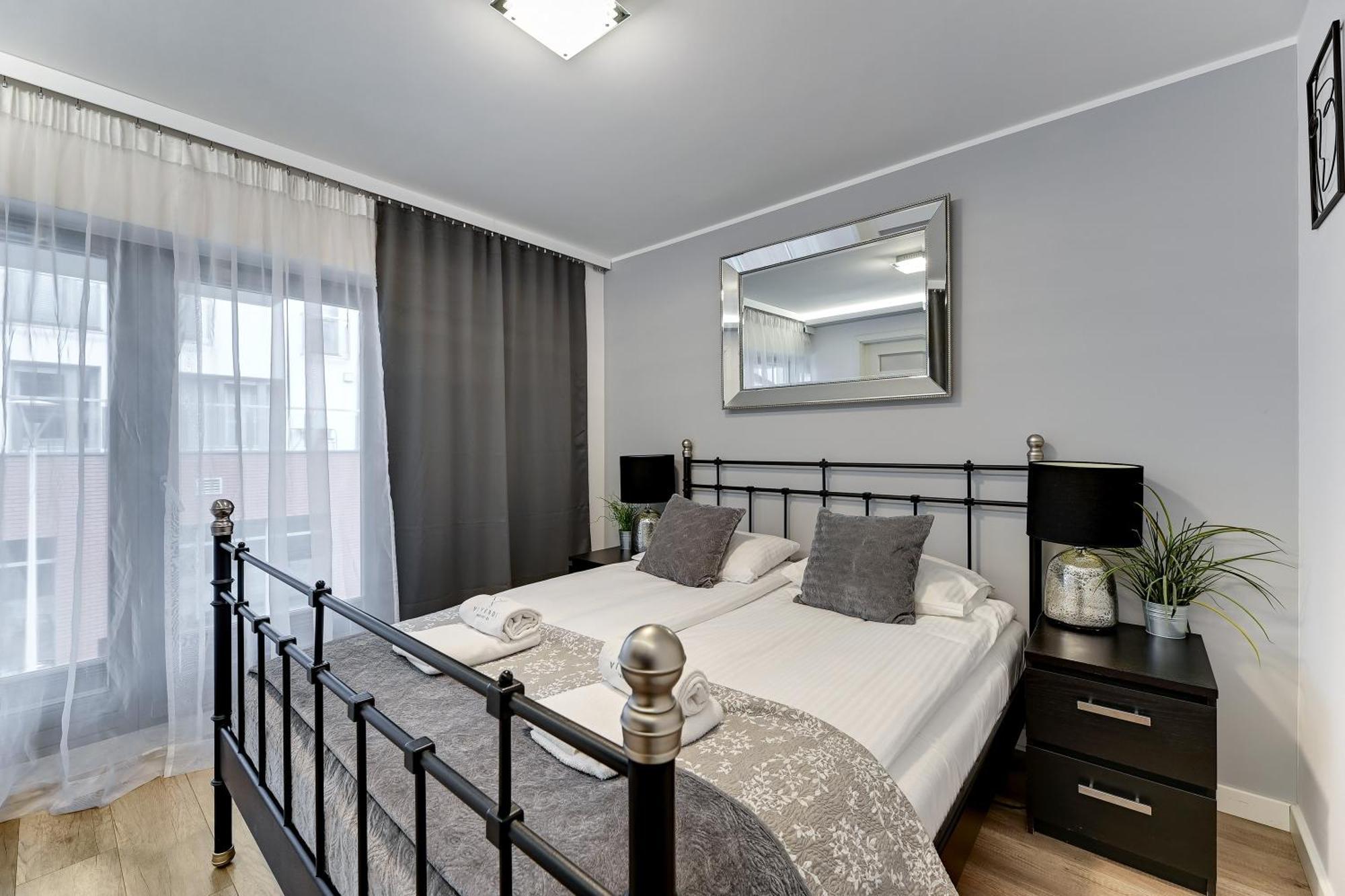 Waterlane By Vivendi *