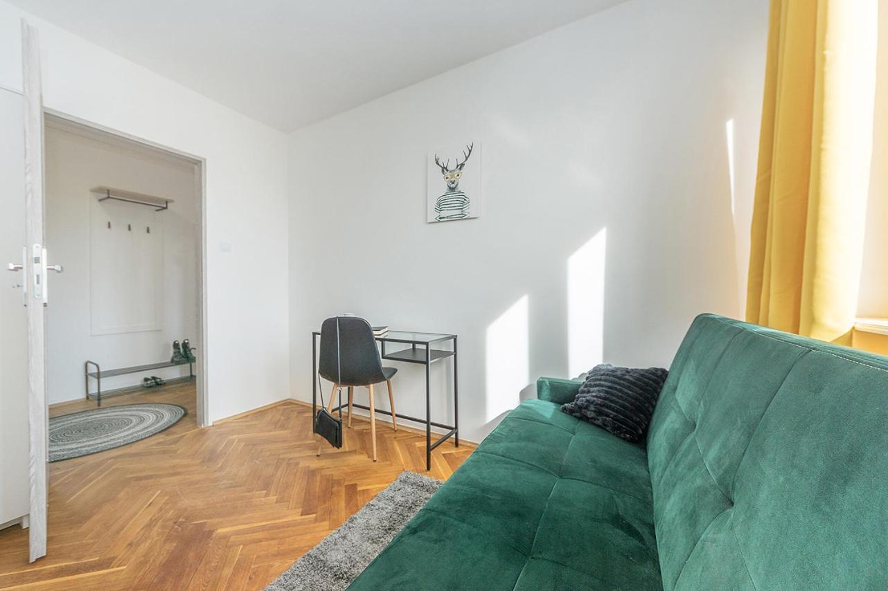 Glow Apartments, Kolobrzeska Huoneisto Gdańsk