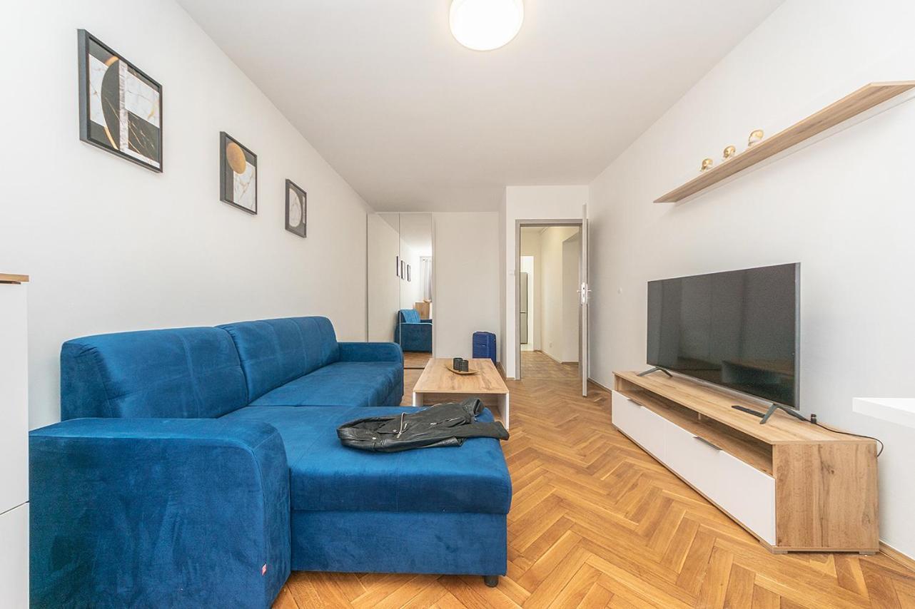 Glow Apartments, Kolobrzeska * Gdańsk