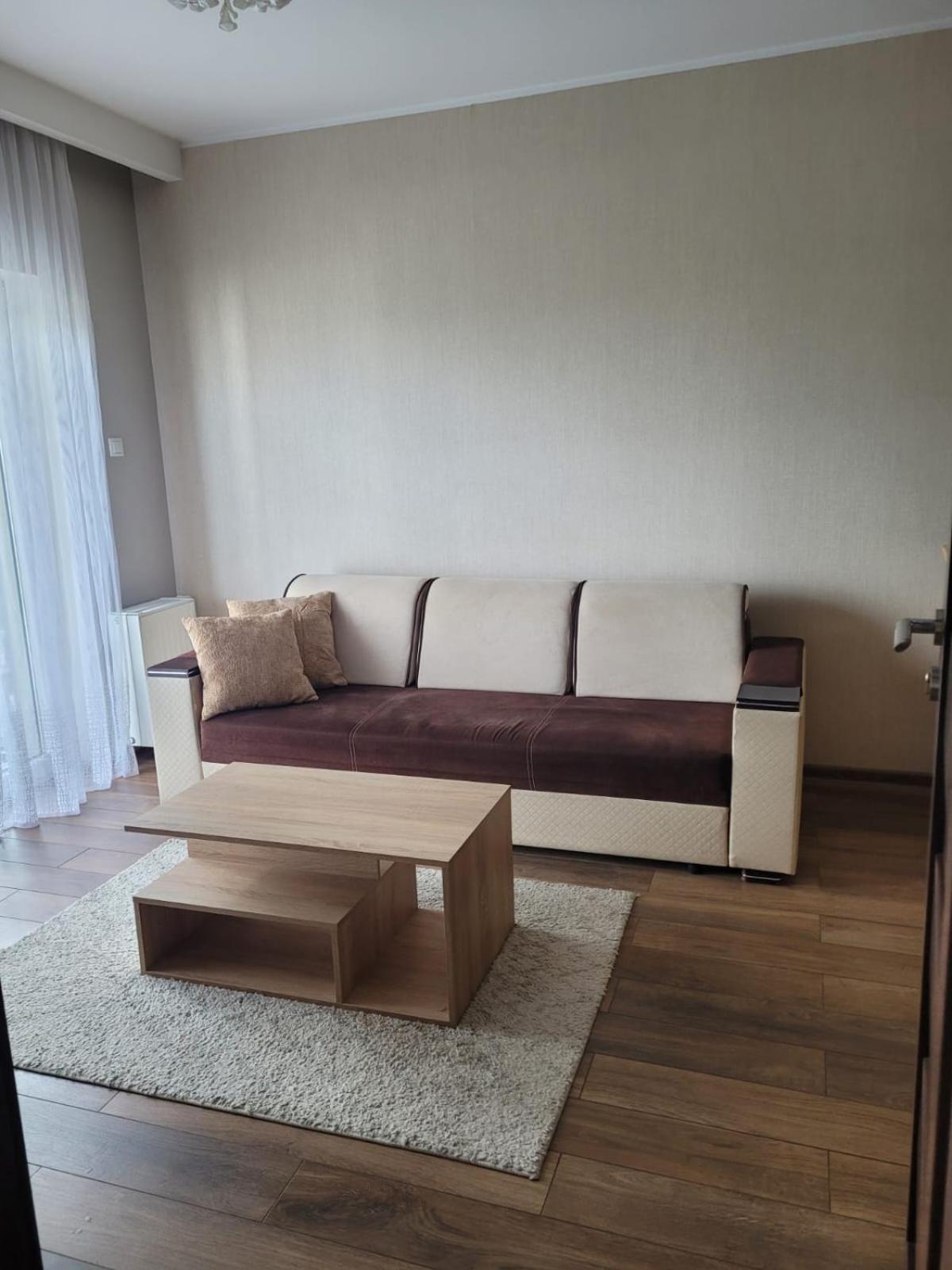 Z Miejscem Parkingowym Apartment
