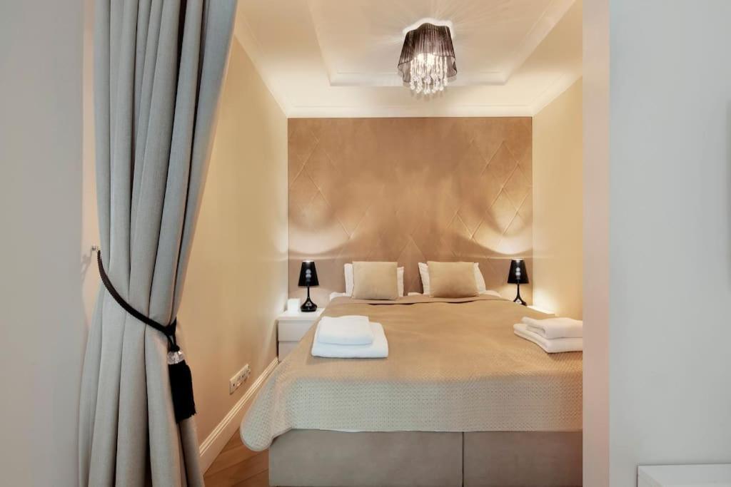 Apartment Tartaczna Glam