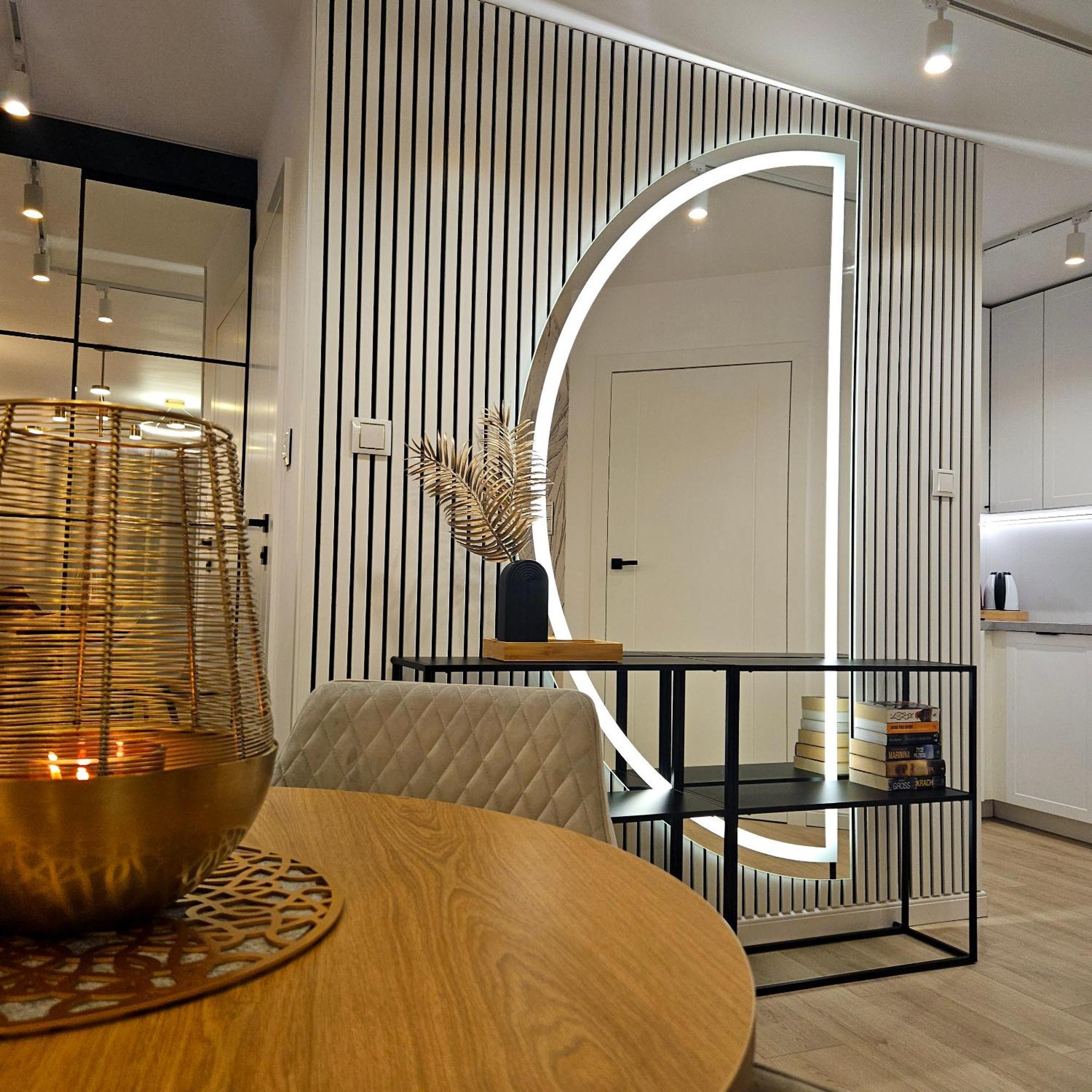 Arena Gold Apartment *