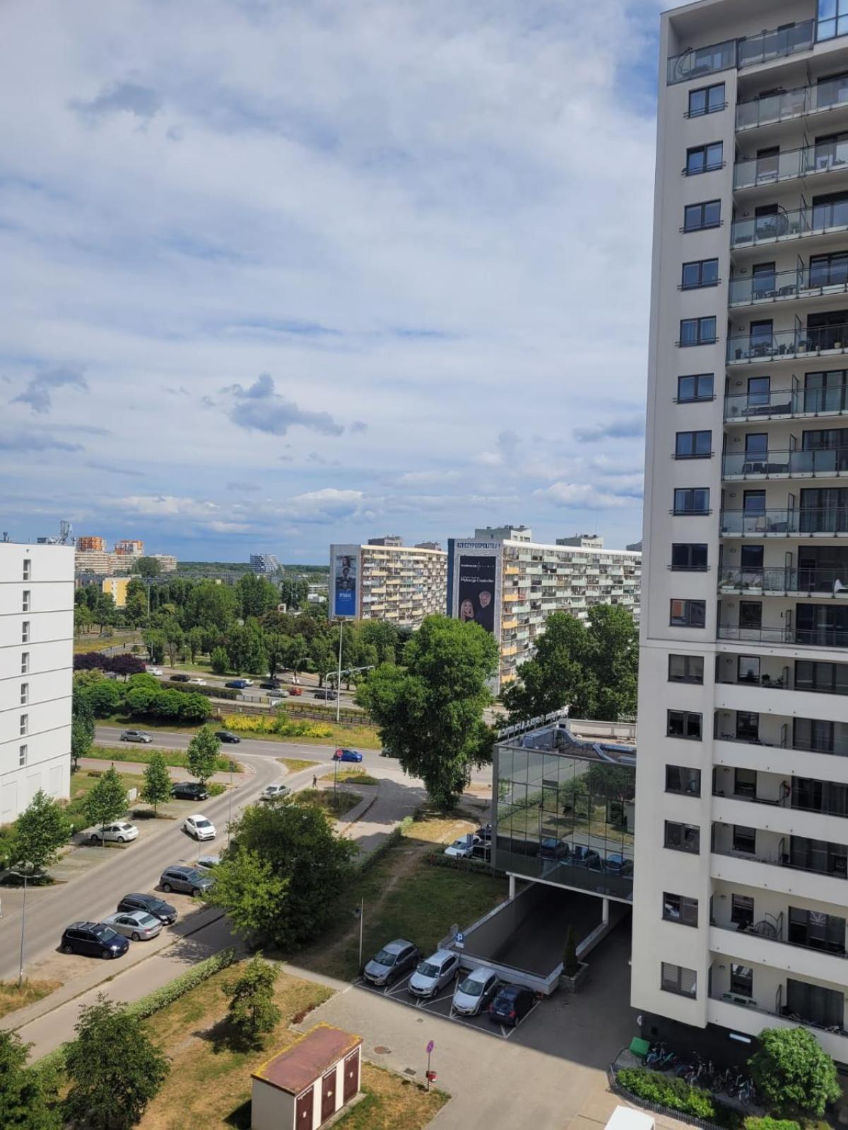 Z Miejscem Parkingowym Apartment