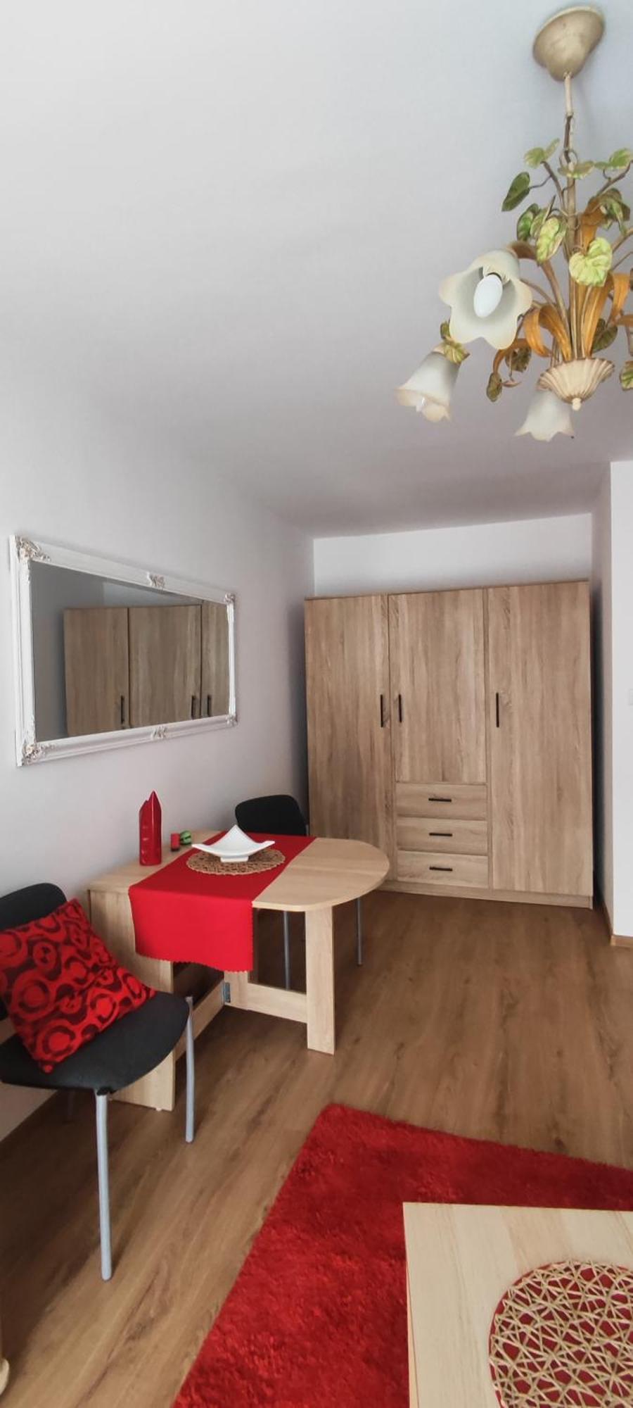 Huoneisto Apartament Orange *