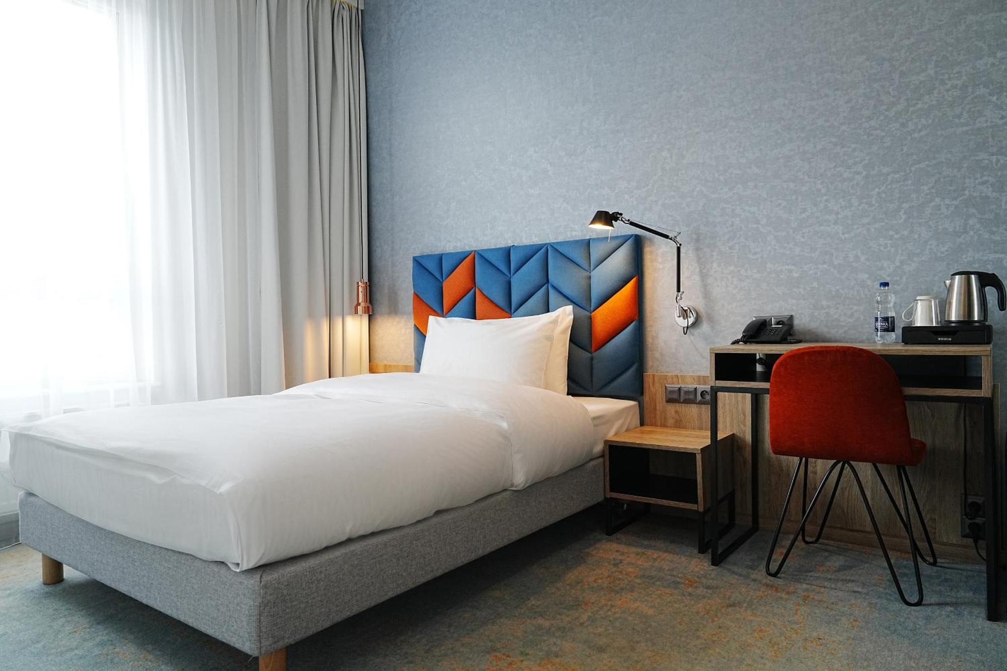 Hotell Faros Airport 3*