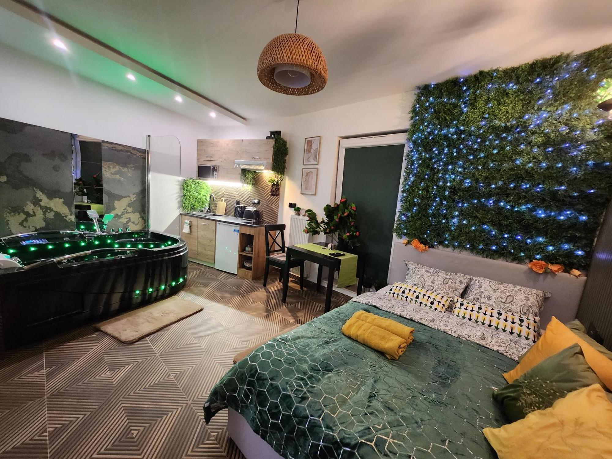 Căn hộ Chmielna Prestige With Luxury Jacuzzi And Sauna! Selected Also Feature A Massage Chair And Himalayan Salt With Color Therapy Salt Forest Gdansk