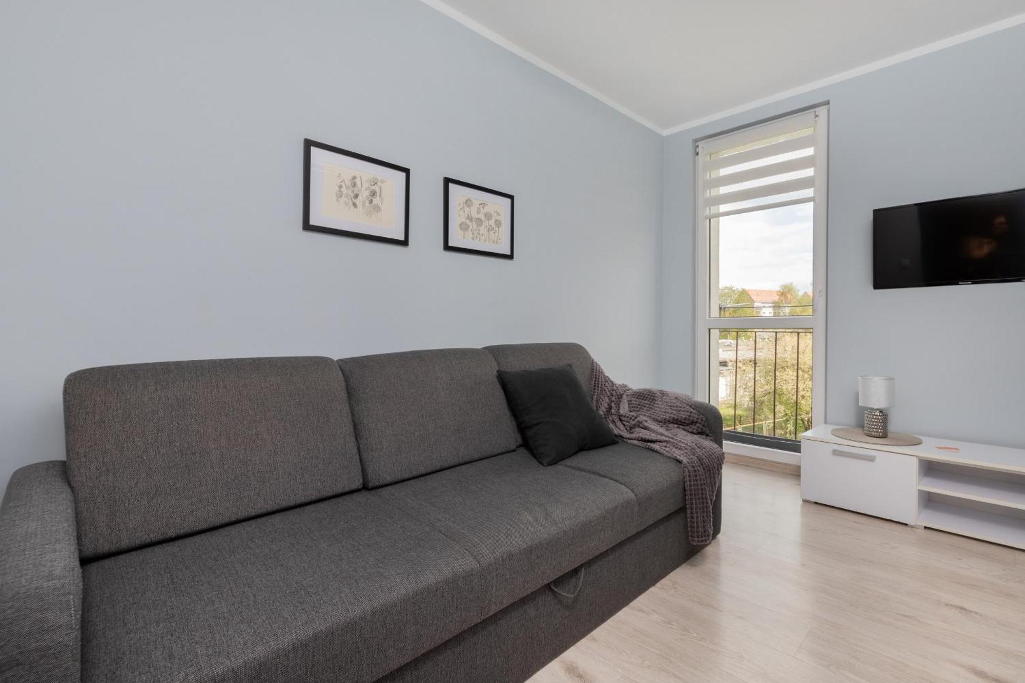 Dworska Close To The By Renters Huoneisto *