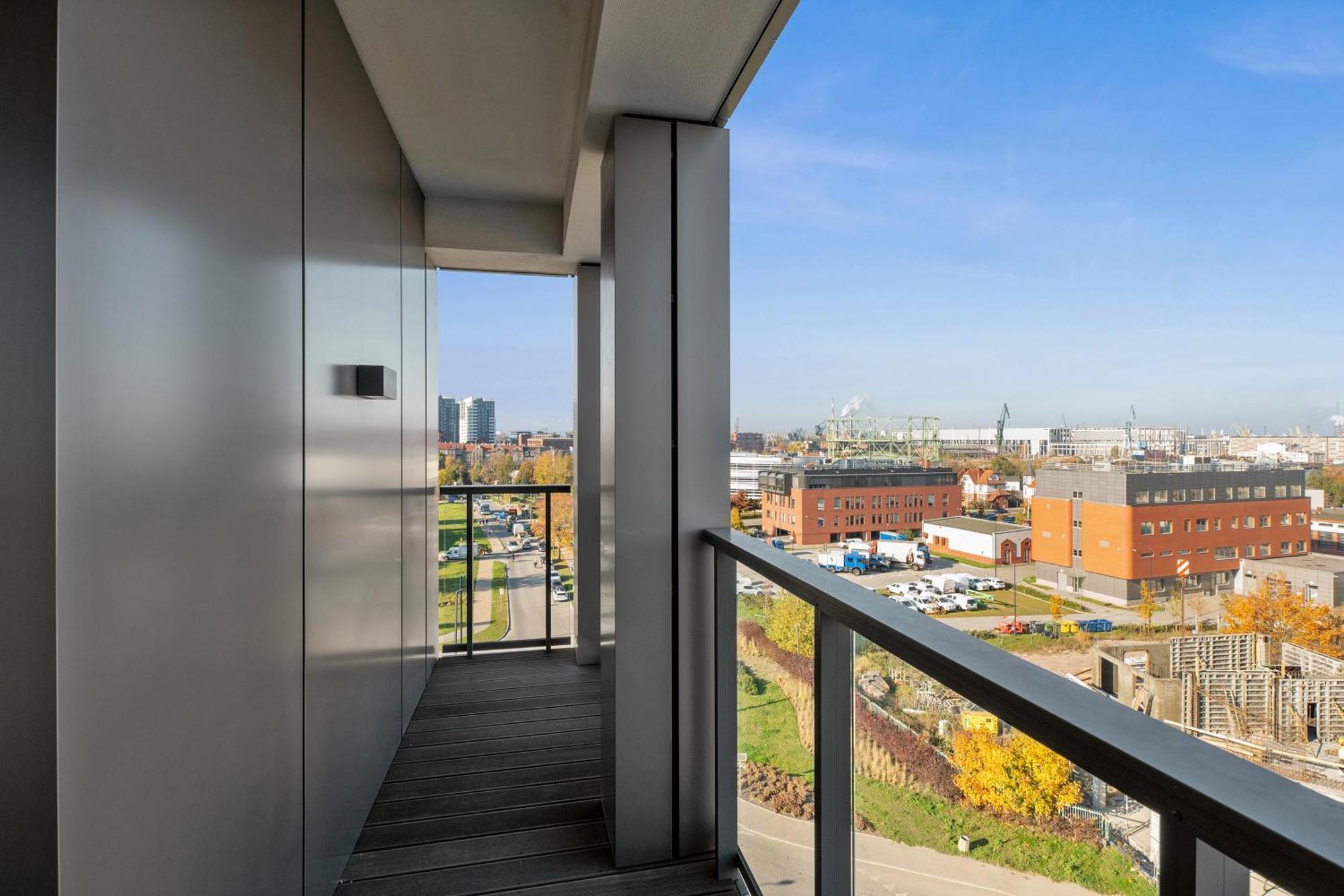 Blue Mandarin Riverside Premium Sauna & Gym Apartment
