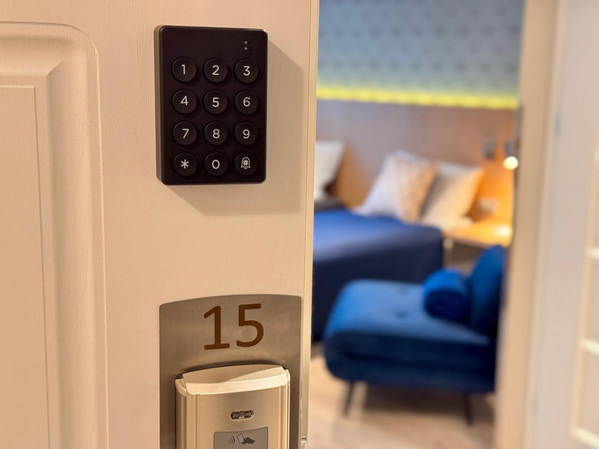 Aparthotel B12 By Marina - Old Town